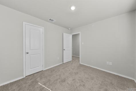 9907 Grove Mist San Antonio TX 78233