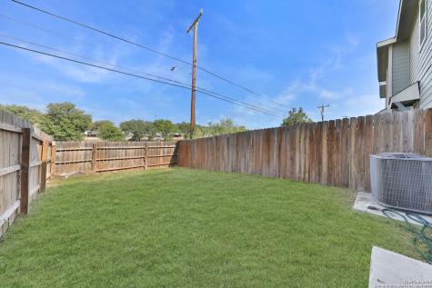 9907 Grove Mist San Antonio TX 78233