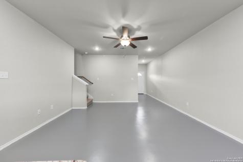 9907 Grove Mist San Antonio TX 78233