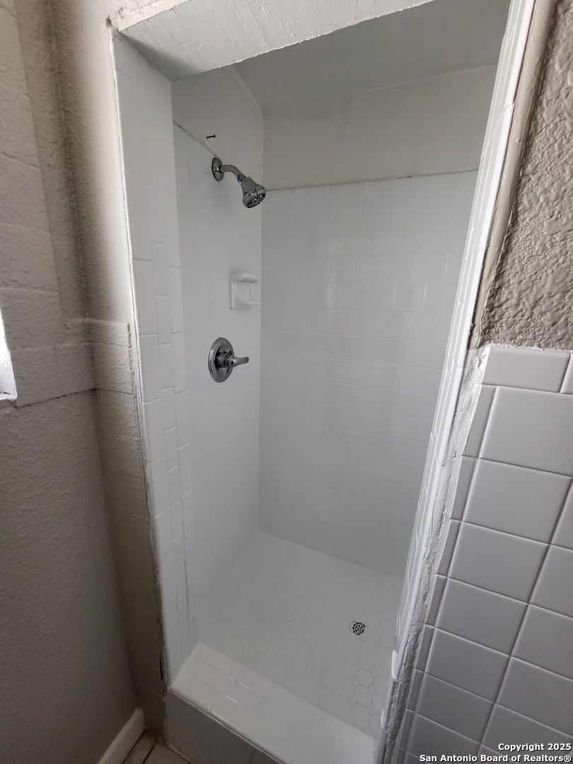 2326 Basse Road San Antonio TX 78213