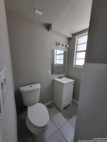 2326 Basse Road San Antonio TX 78213