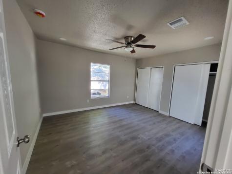 2326 Basse Road San Antonio TX 78213