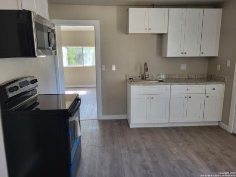 2326 Basse Road San Antonio TX 78213