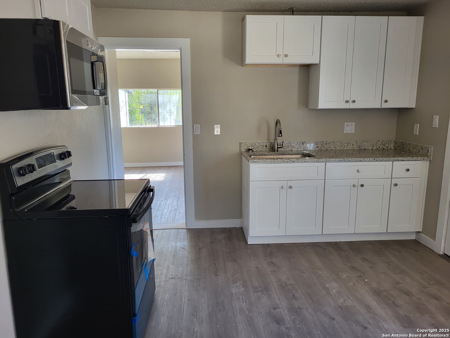 2326 Basse Road San Antonio TX 78213