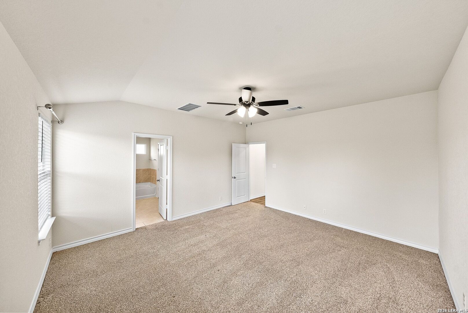 197 Sparrowhawk San Antonio TX 78253