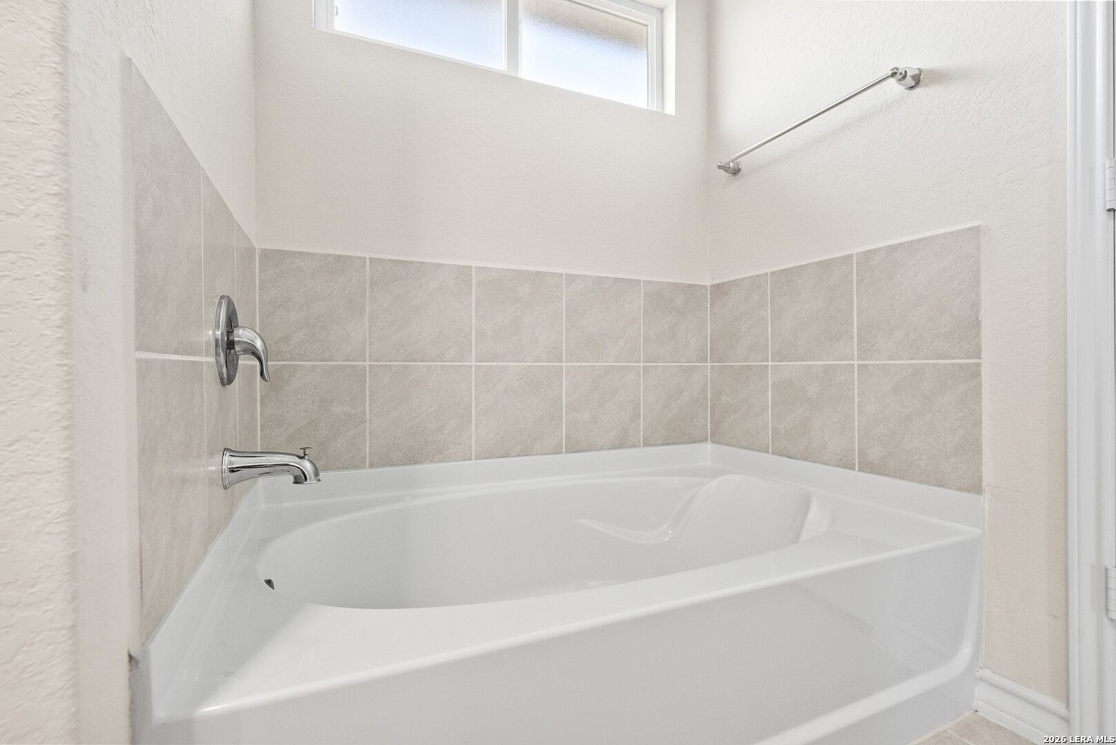 197 Sparrowhawk San Antonio TX 78253