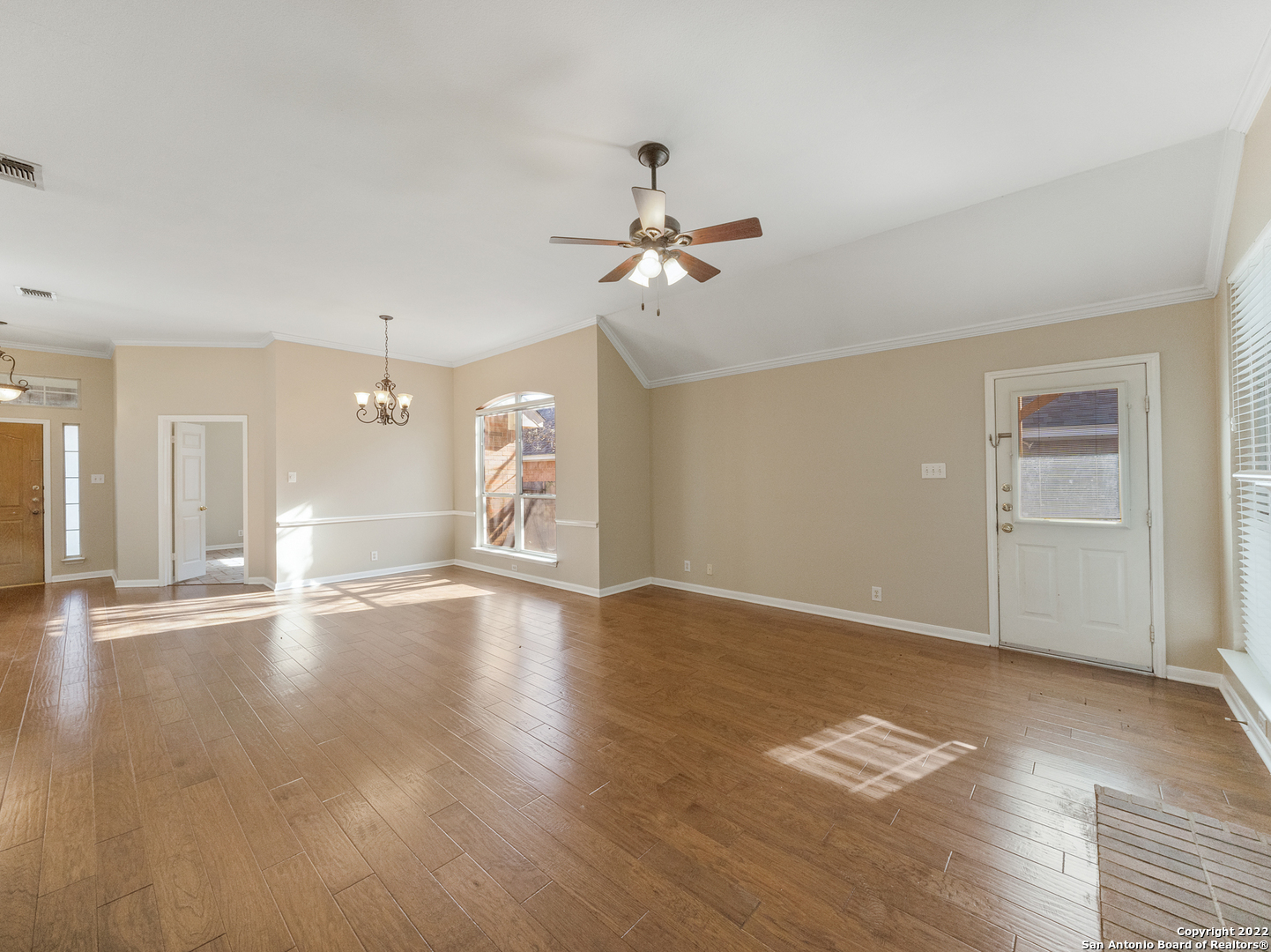 8218 Parkland Hills Drive San Antonio TX 78254