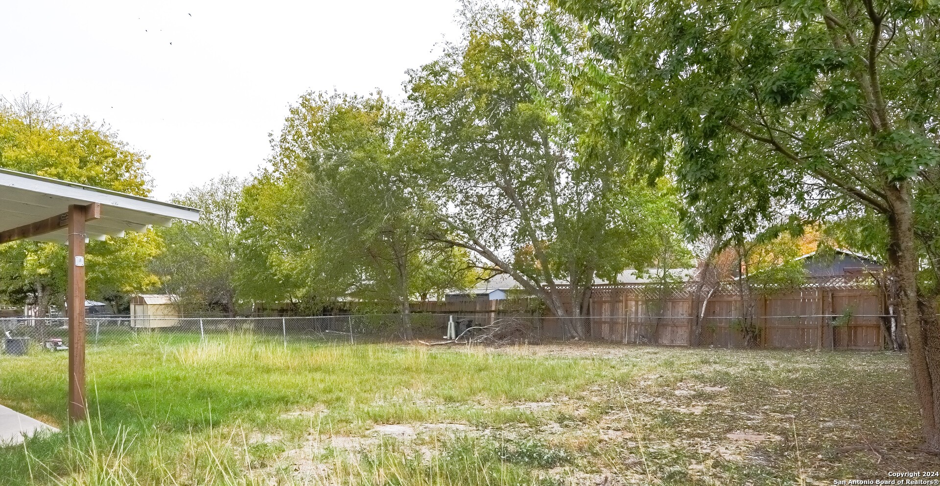 209 Royal Drive Converse TX 78109