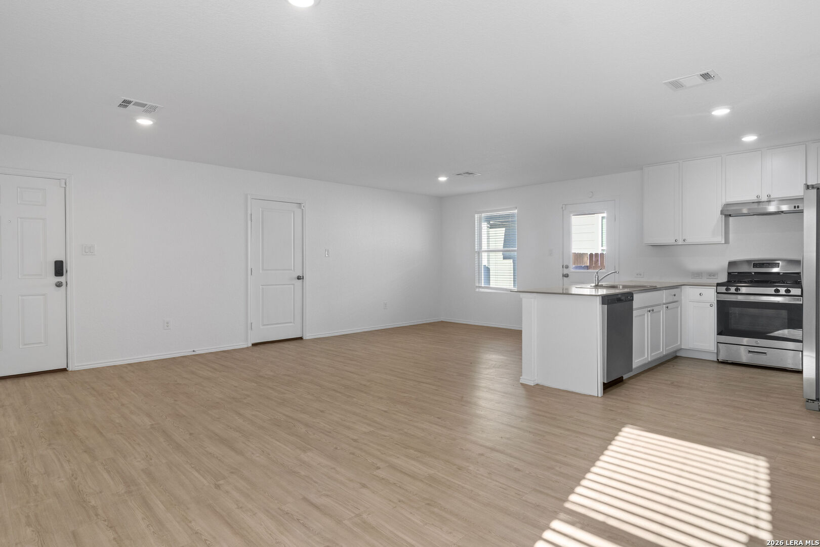 13551 Barton Cove San Antonio TX 78253