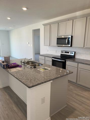 2164 Griffith Seguin TX 78155