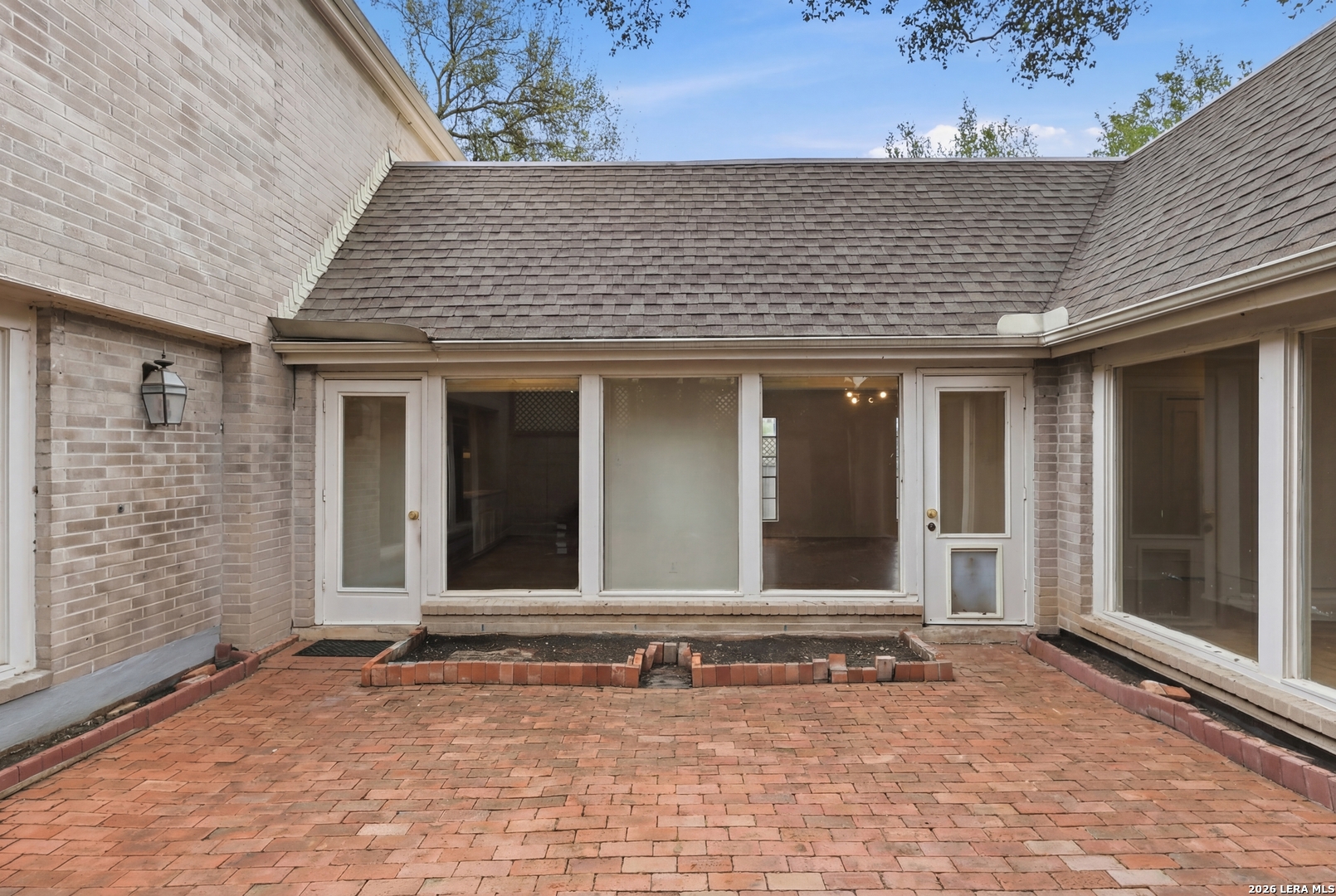 484 E Olmos Drive Olmos Park TX 78212