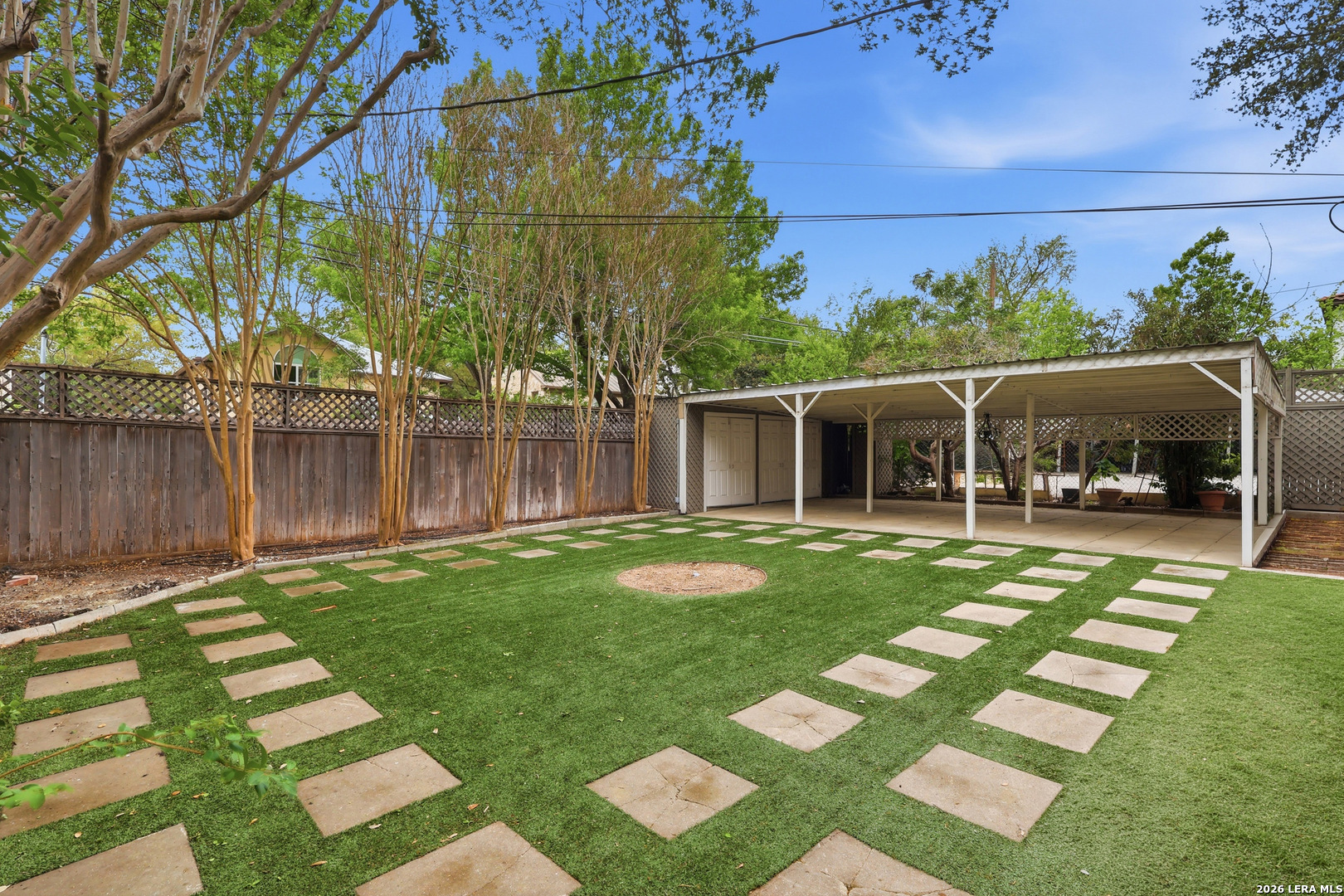 484 E Olmos Drive Olmos Park TX 78212