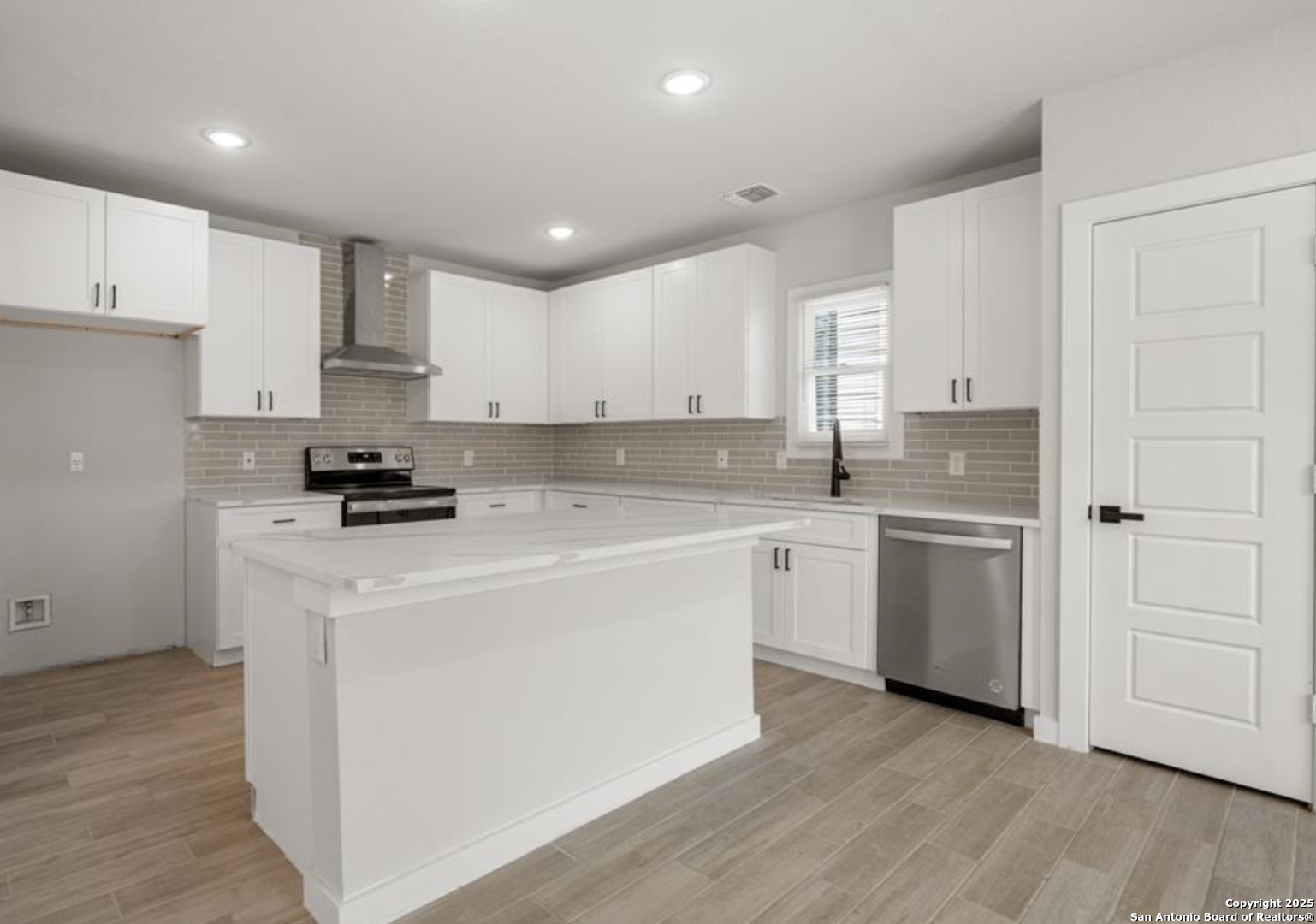 922 Dawson San Antonio TX 78202