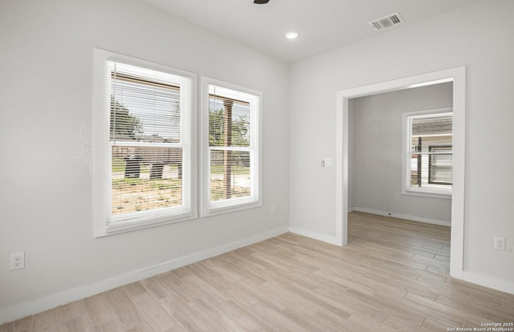 922 Dawson San Antonio TX 78202