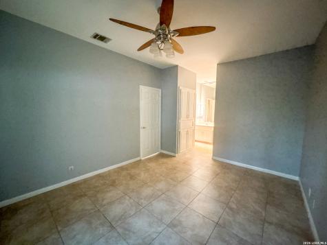 7 Chapel Hill Circle San Antonio TX 78240