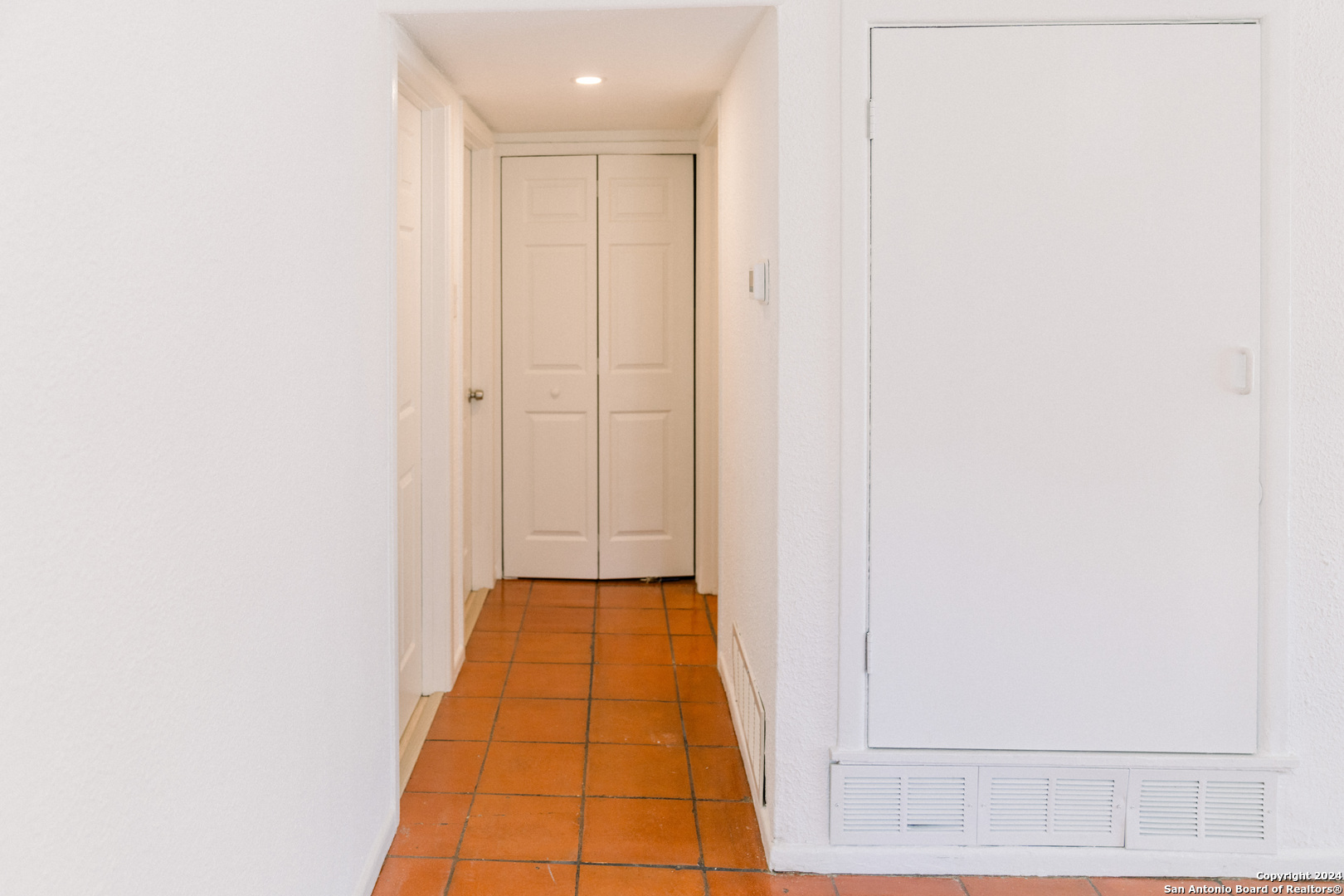 1385 Oblate Drive San Antonio TX 78216