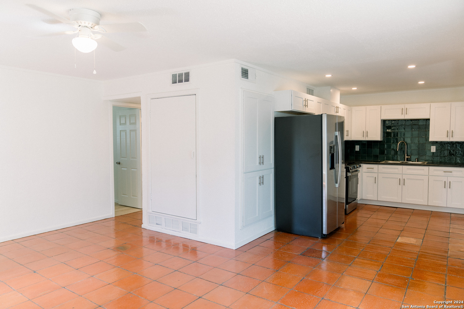 1385 Oblate Drive San Antonio TX 78216