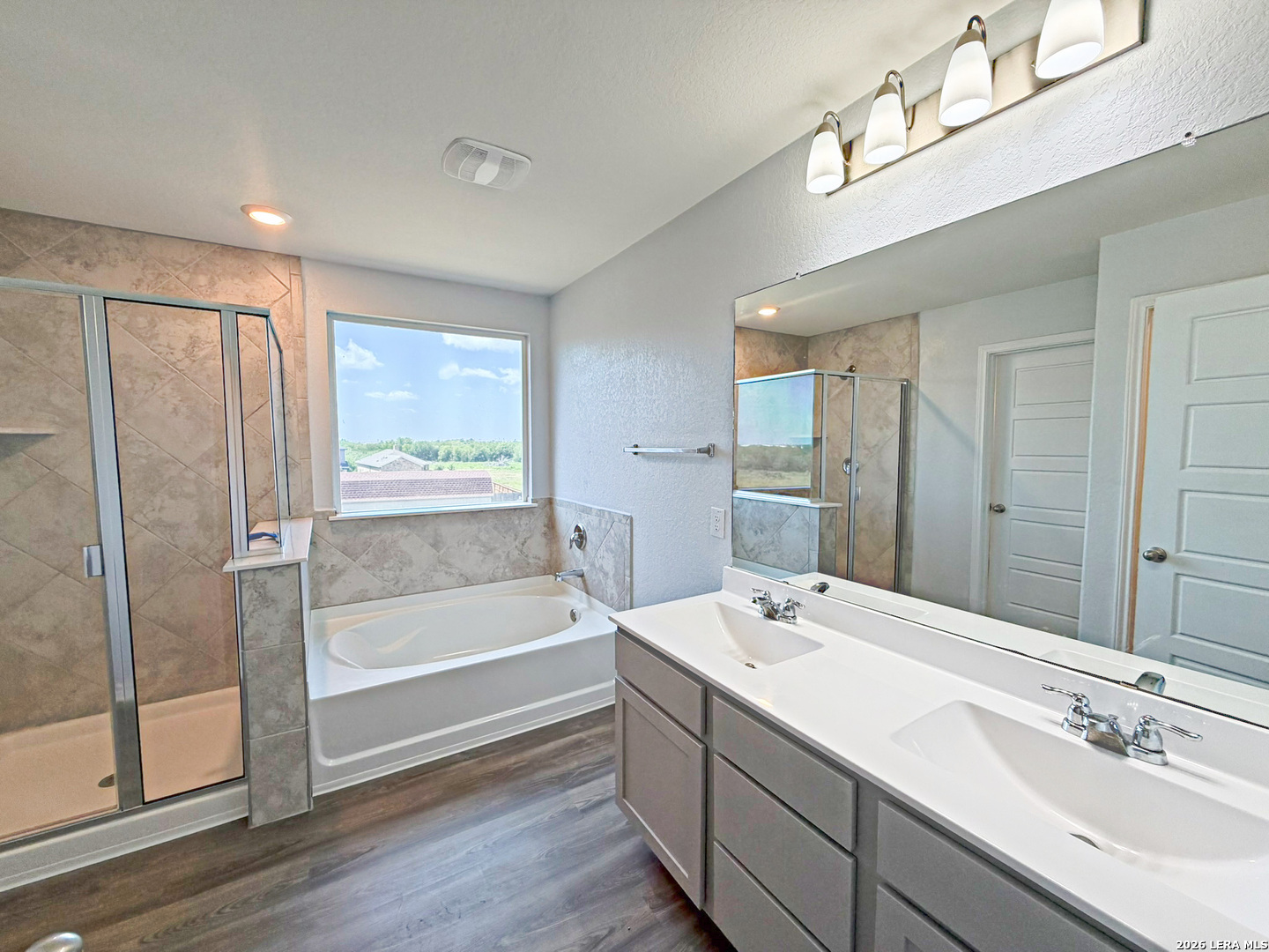 2427 Bart Cove San Antonio TX 78244