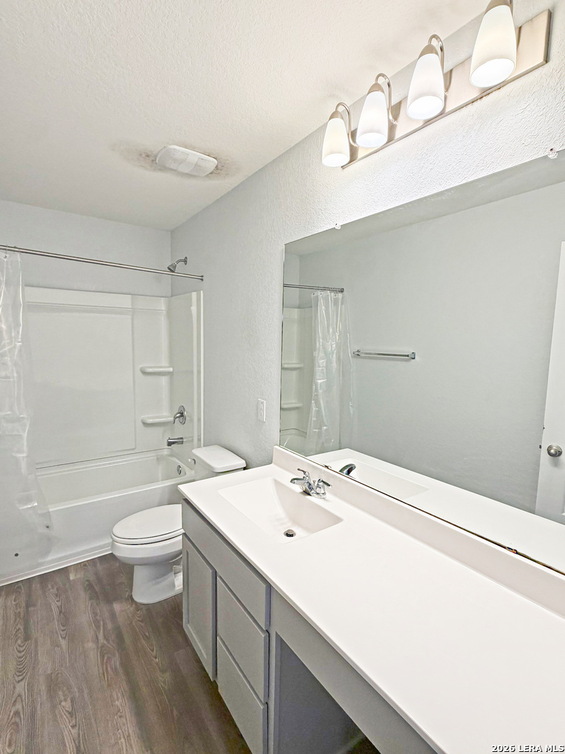 2427 Bart Cove San Antonio TX 78244