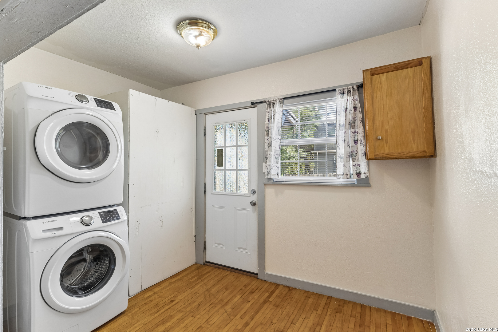 1025 W Craig Place San Antonio TX 78201