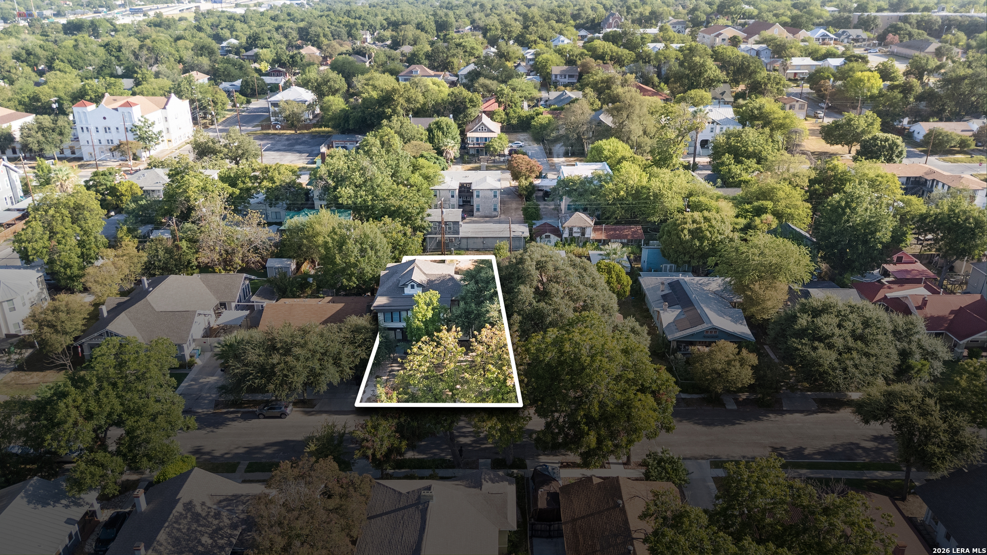 1025 W Craig Place San Antonio TX 78201