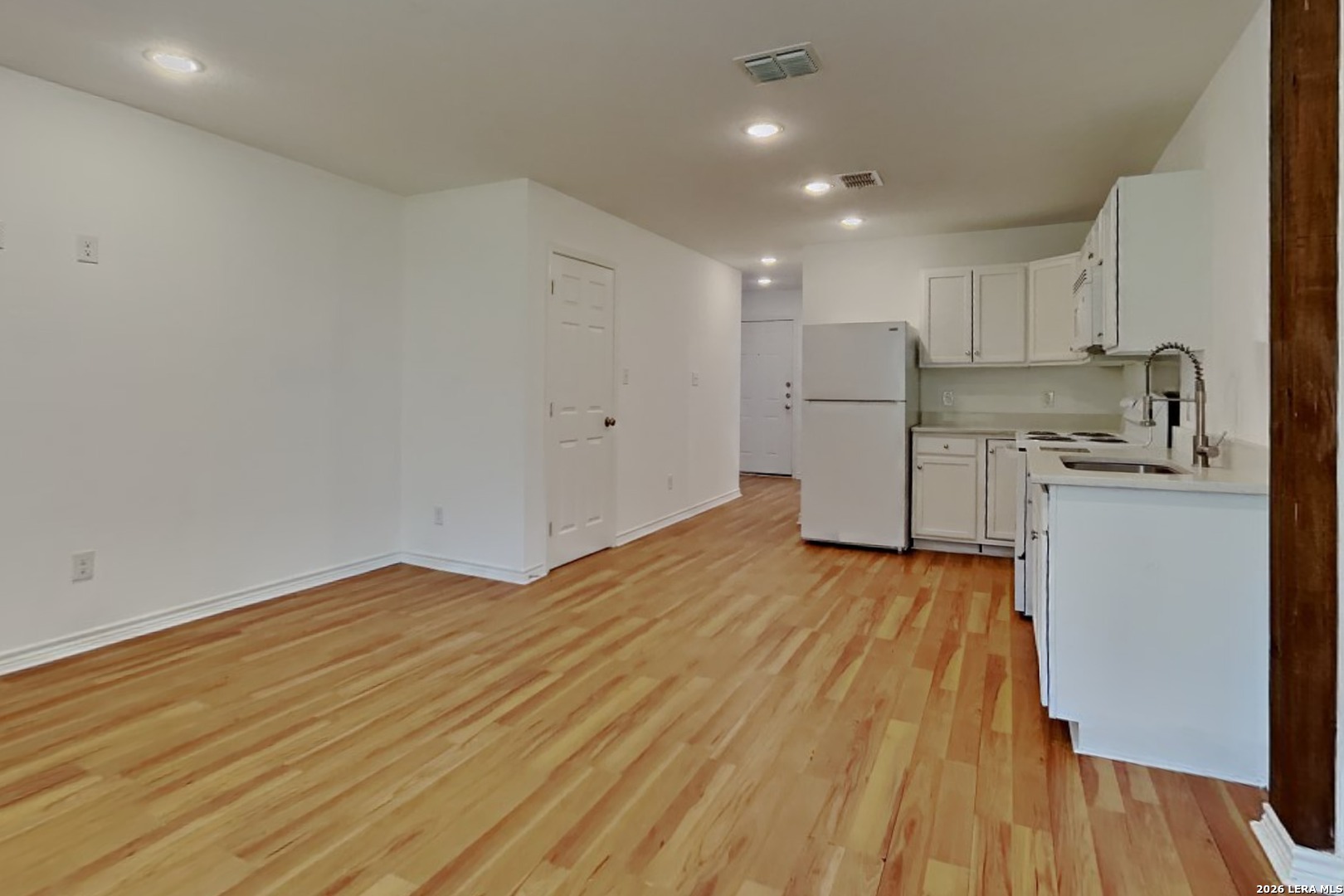 3034 W Salinas San Antonio TX 78207