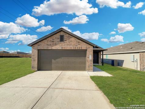 534 Chevre Road New Braunfels TX 78130