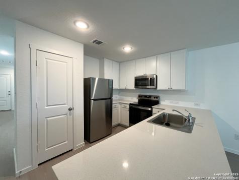 534 Chevre Road New Braunfels TX 78130