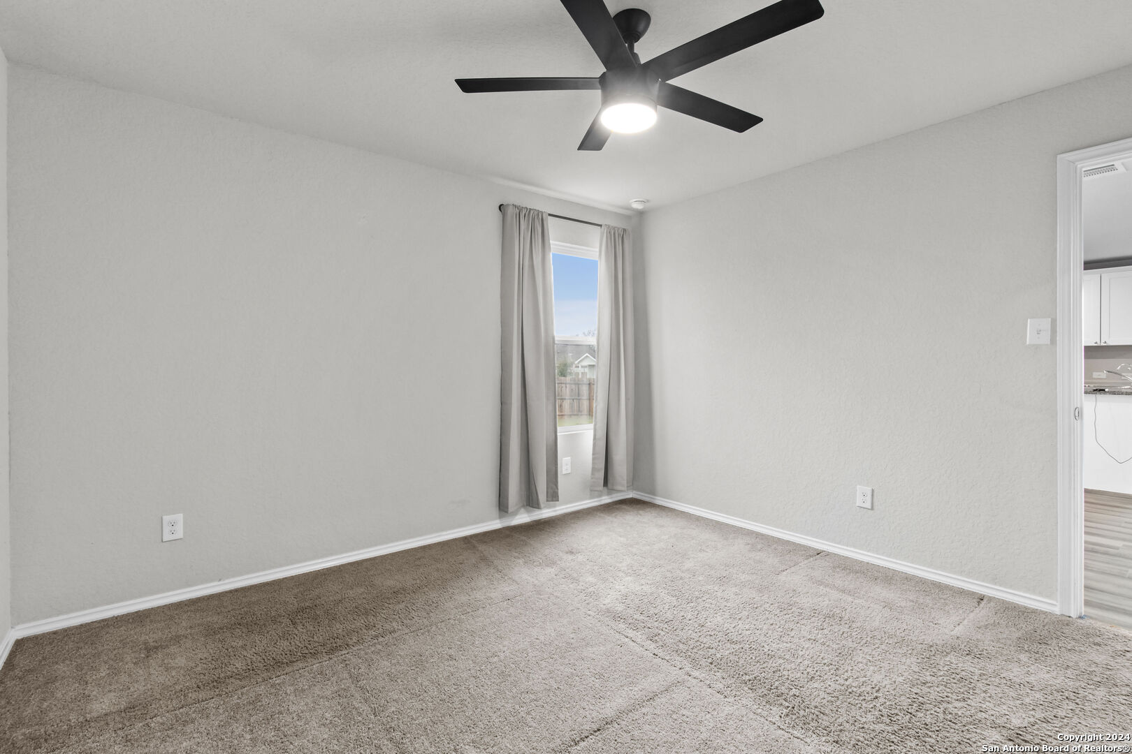 5734 Mountain Point San Antonio TX 78242