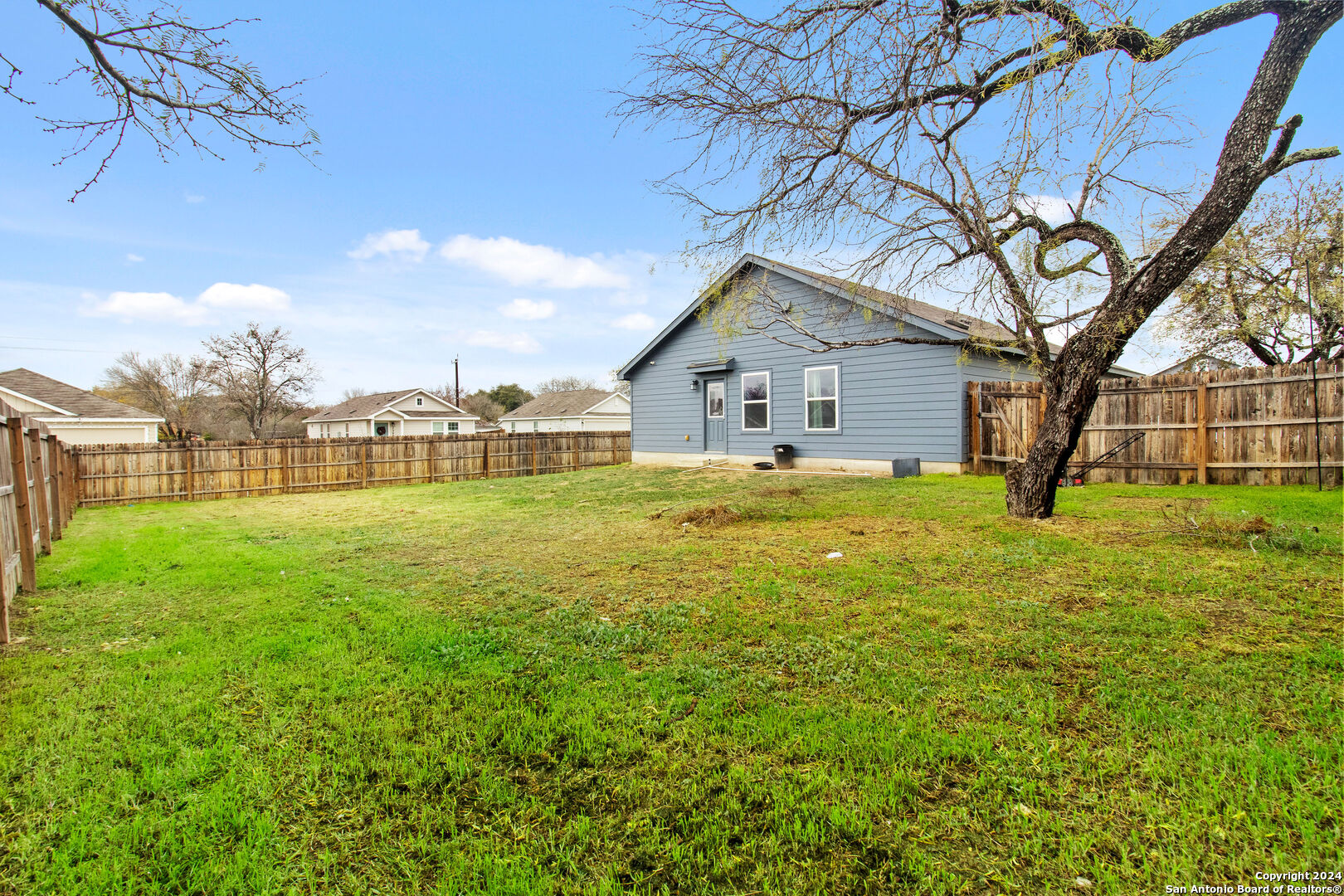 5734 Mountain Point San Antonio TX 78242