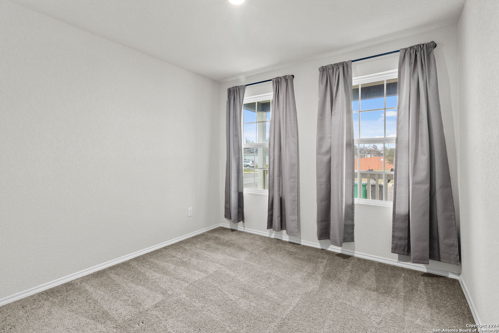 5734 Mountain Point San Antonio TX 78242