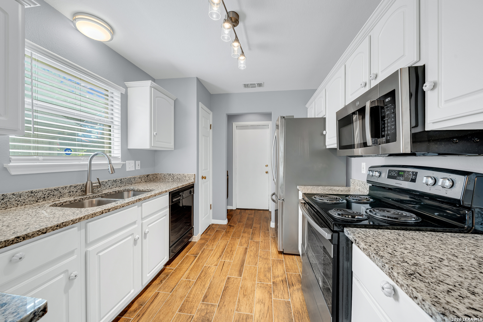 1213 Spicewood Schertz TX 78154
