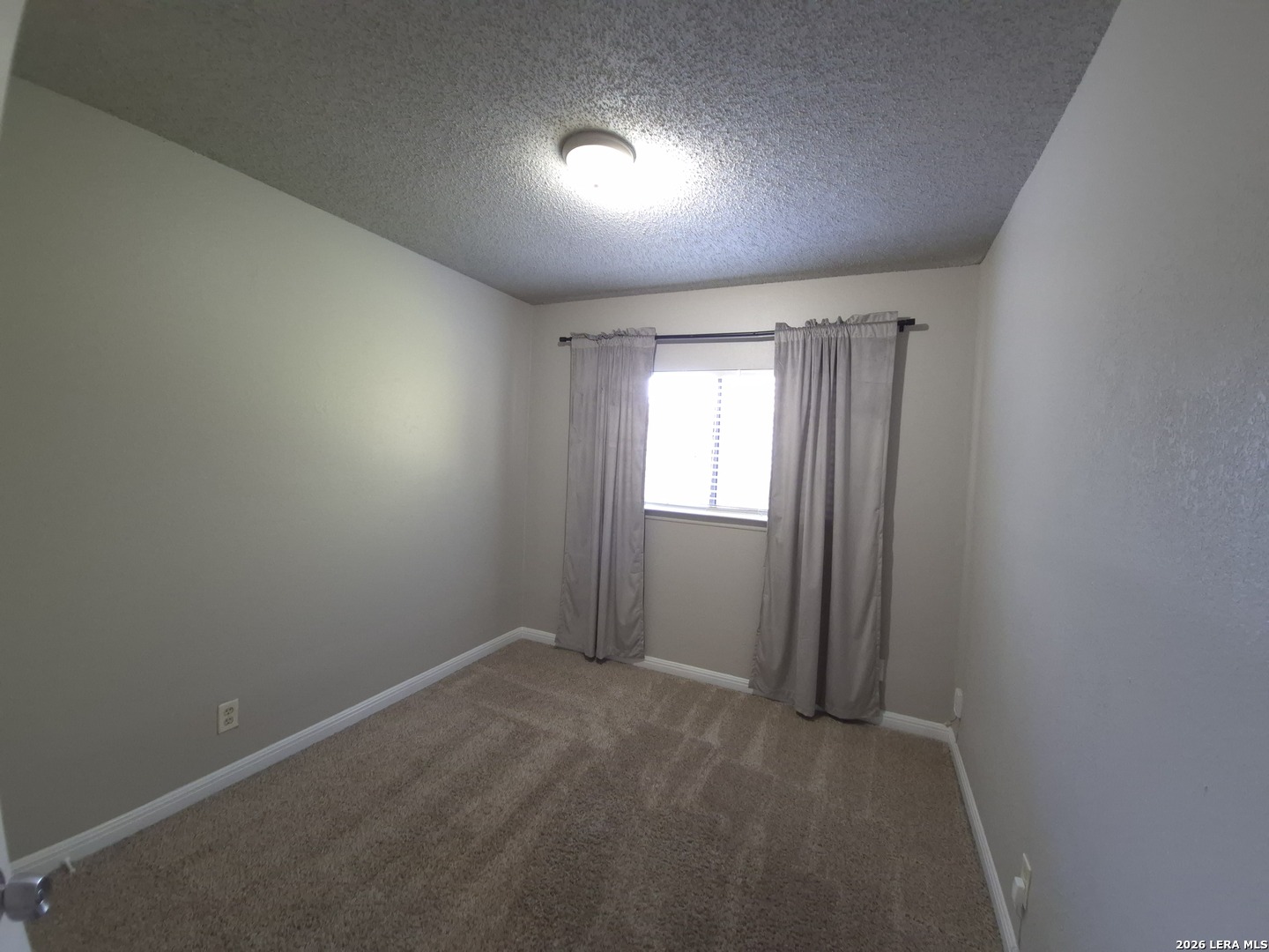 6818 Eden Grove Drive Converse TX 78109