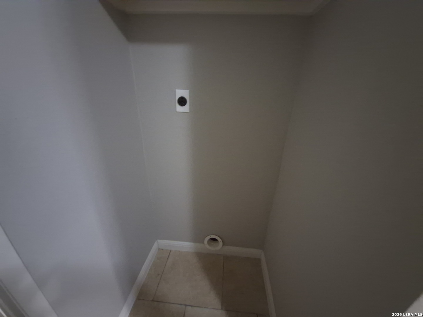 6818 Eden Grove Drive Converse TX 78109