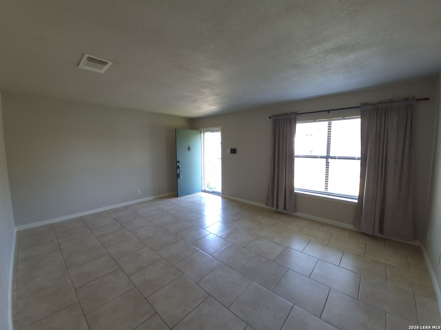 6818 Eden Grove Drive Converse TX 78109