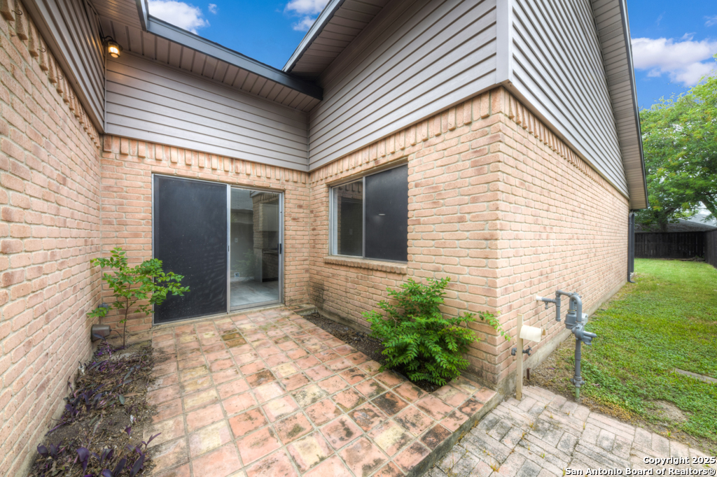 627 Summerwood Drive New Braunfels TX 78130