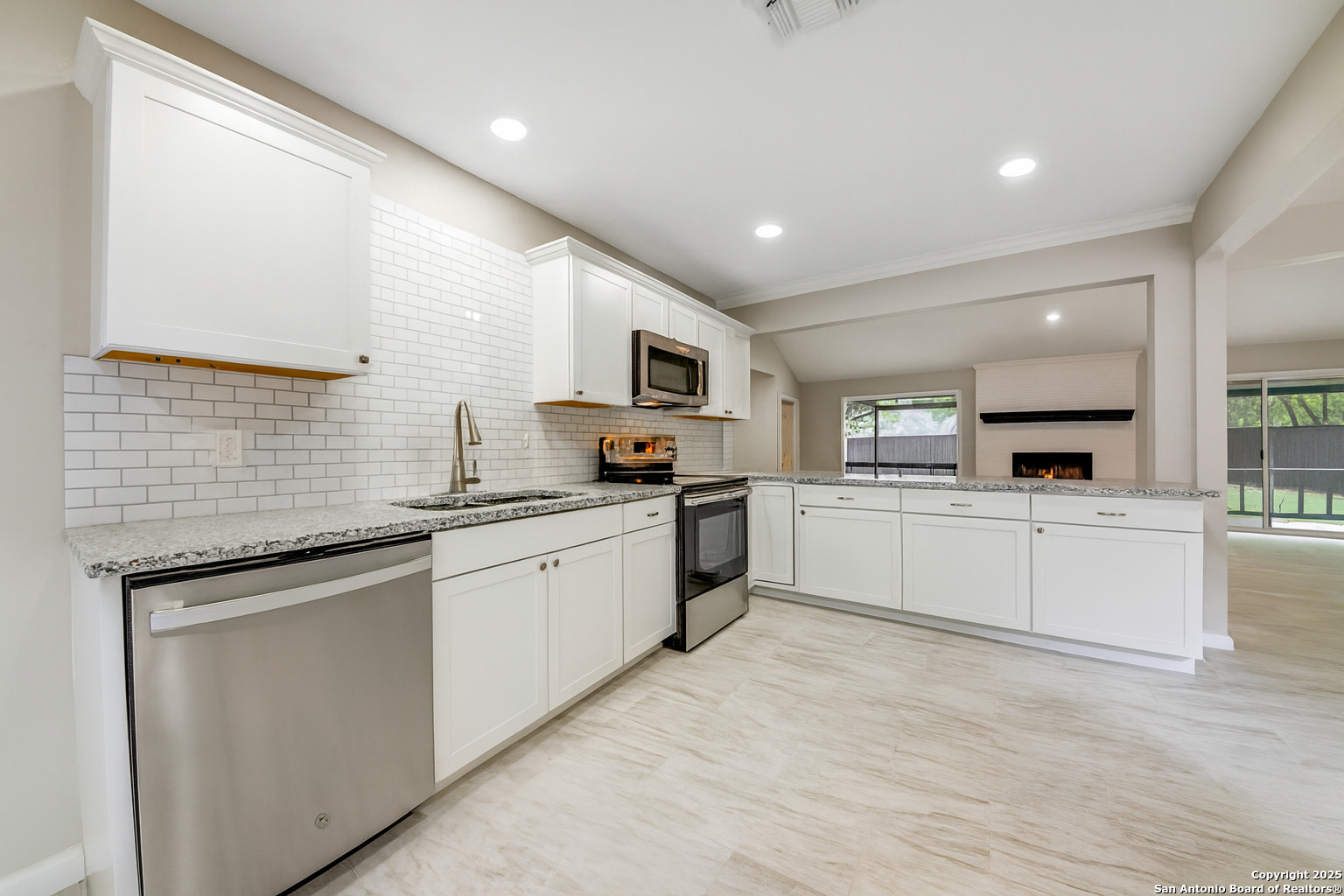 627 Summerwood Drive New Braunfels TX 78130