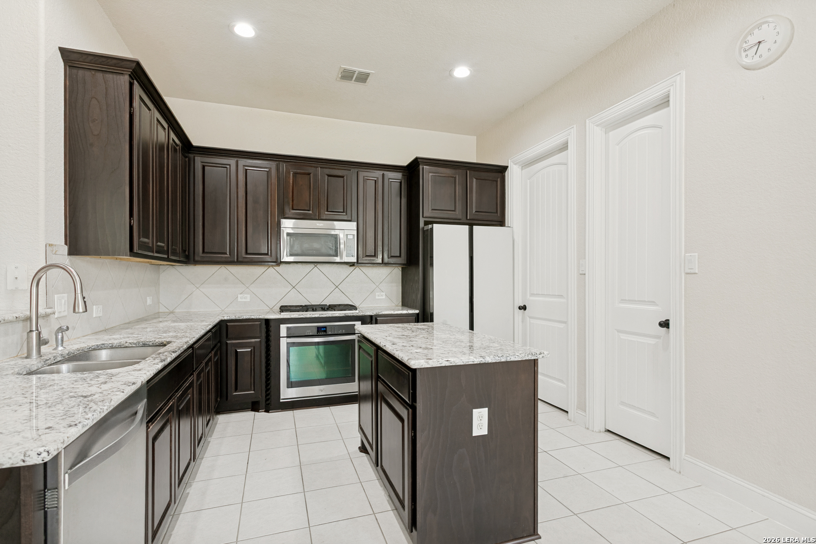 24738 Rising San Antonio TX 78260