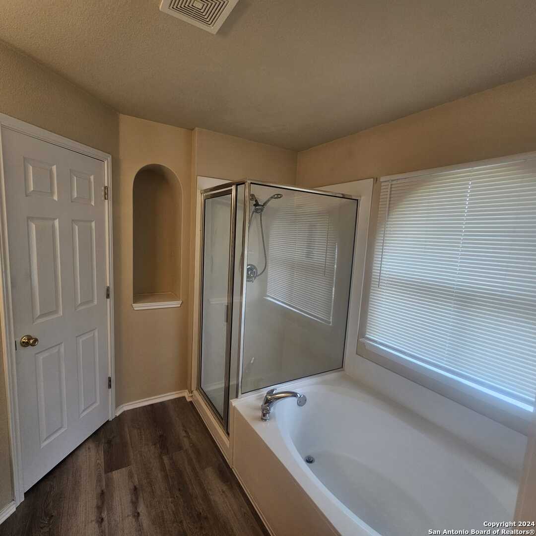4007 Dunn Oak Drive San Antonio TX 78223