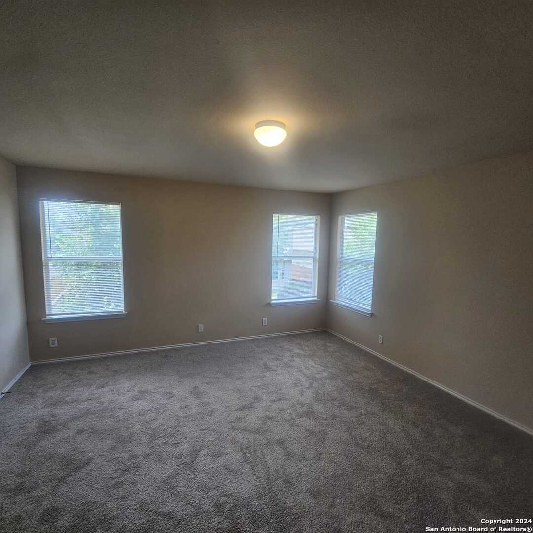 4007 Dunn Oak Drive San Antonio TX 78223