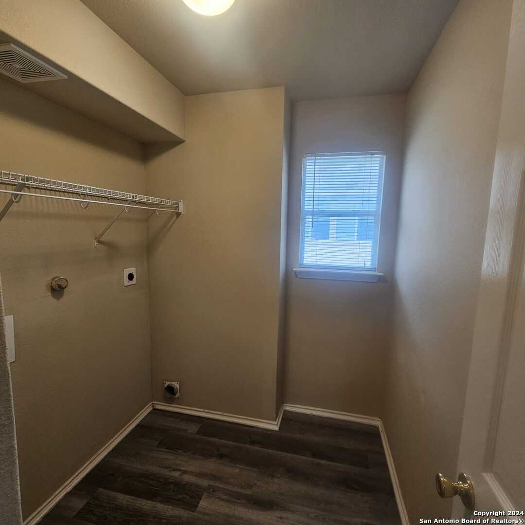 4007 Dunn Oak Drive San Antonio TX 78223