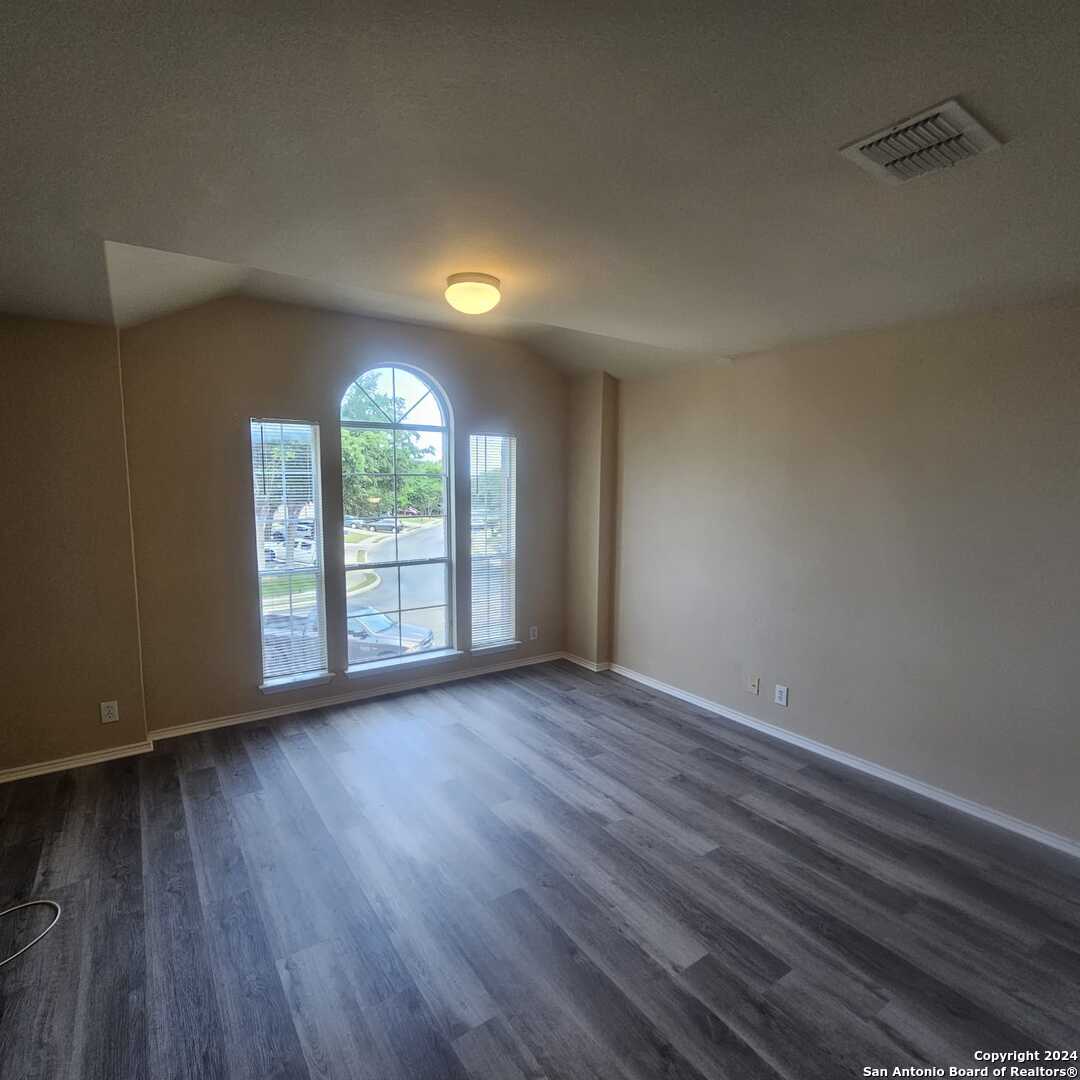 4007 Dunn Oak Drive San Antonio TX 78223