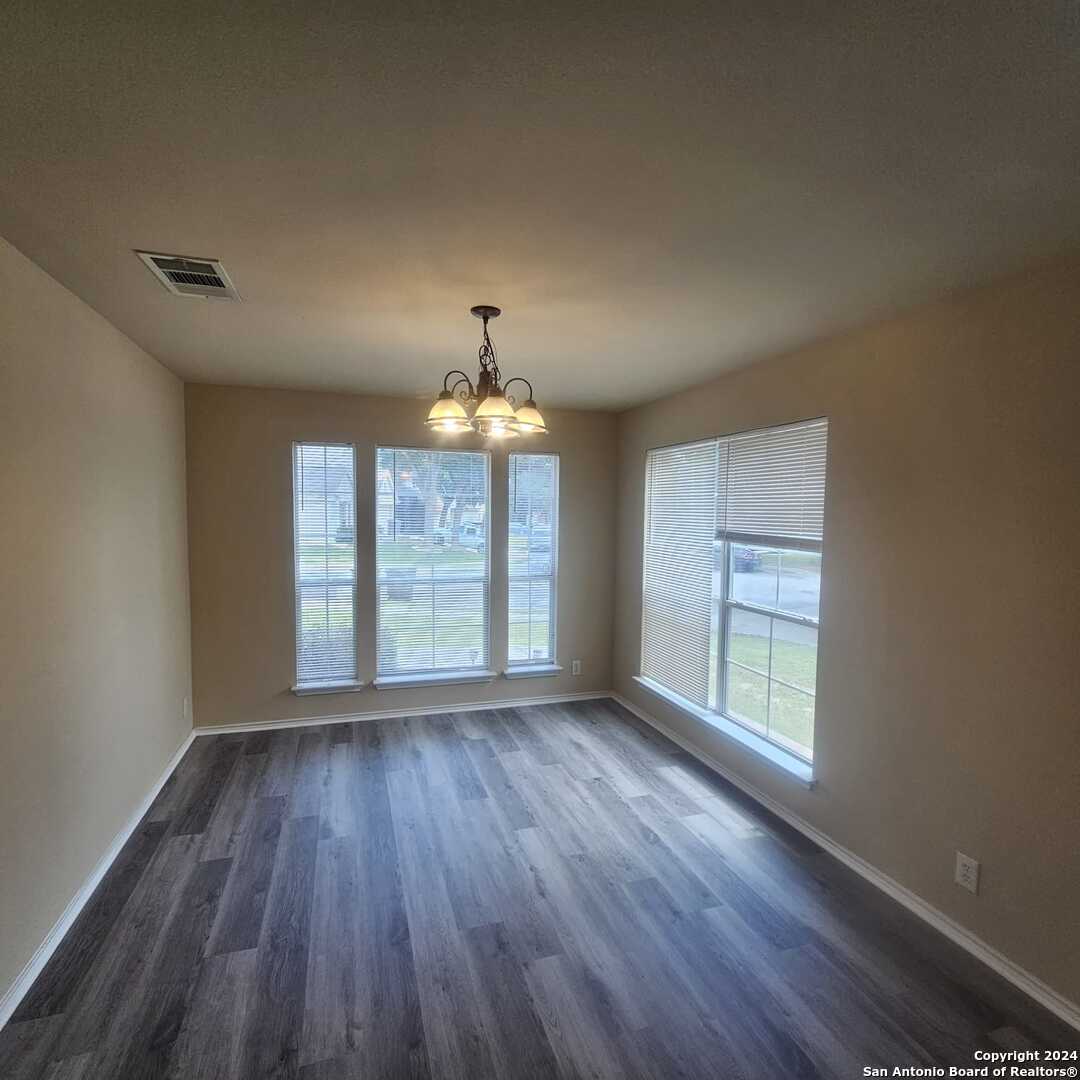 4007 Dunn Oak Drive San Antonio TX 78223