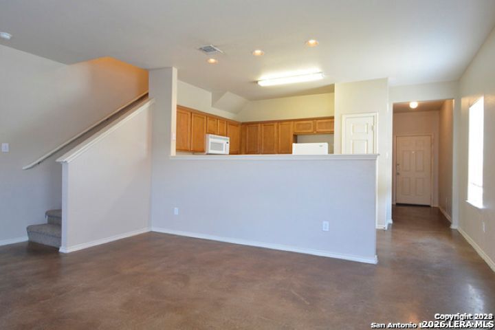 7230 Golf Way San Antonio TX 78244