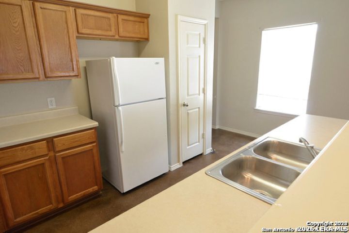 7230 Golf Way San Antonio TX 78244