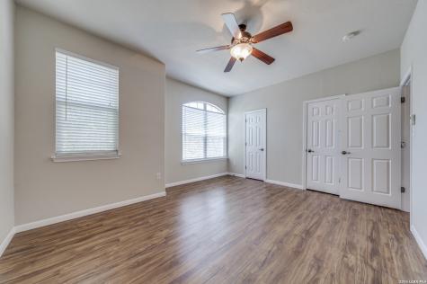 803 Silent Hollow San Antonio TX 78260