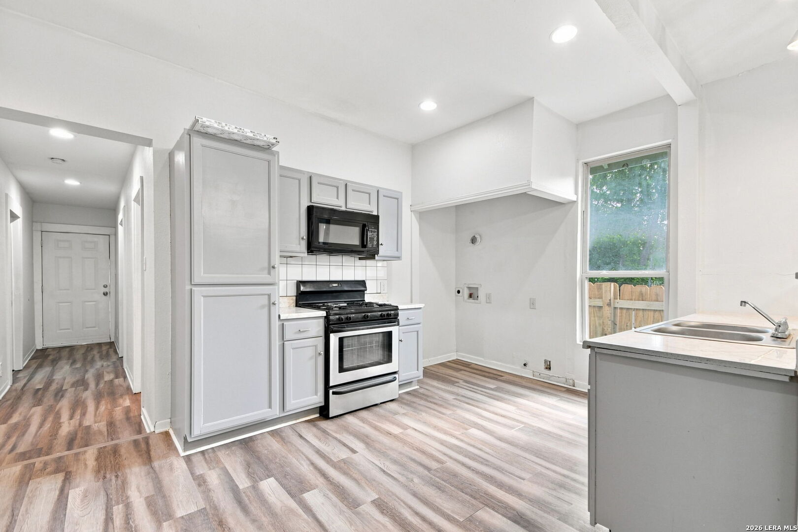 262 E Southcross Boulevard San Antonio TX 78214