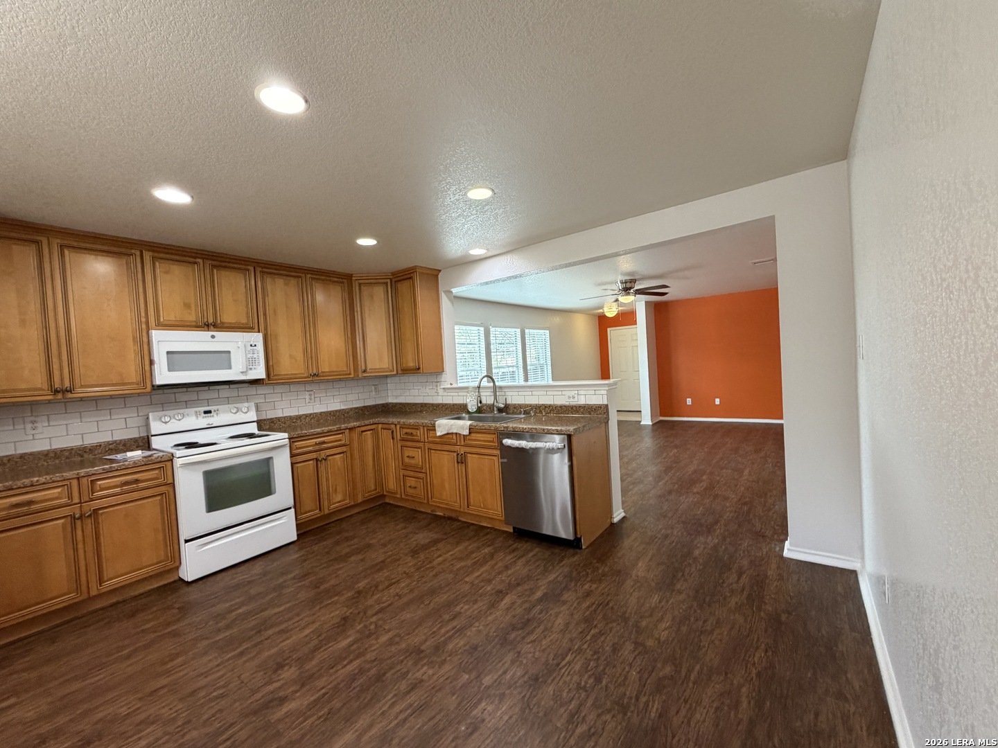 11102 Anarbor Field San Antonio TX 78254