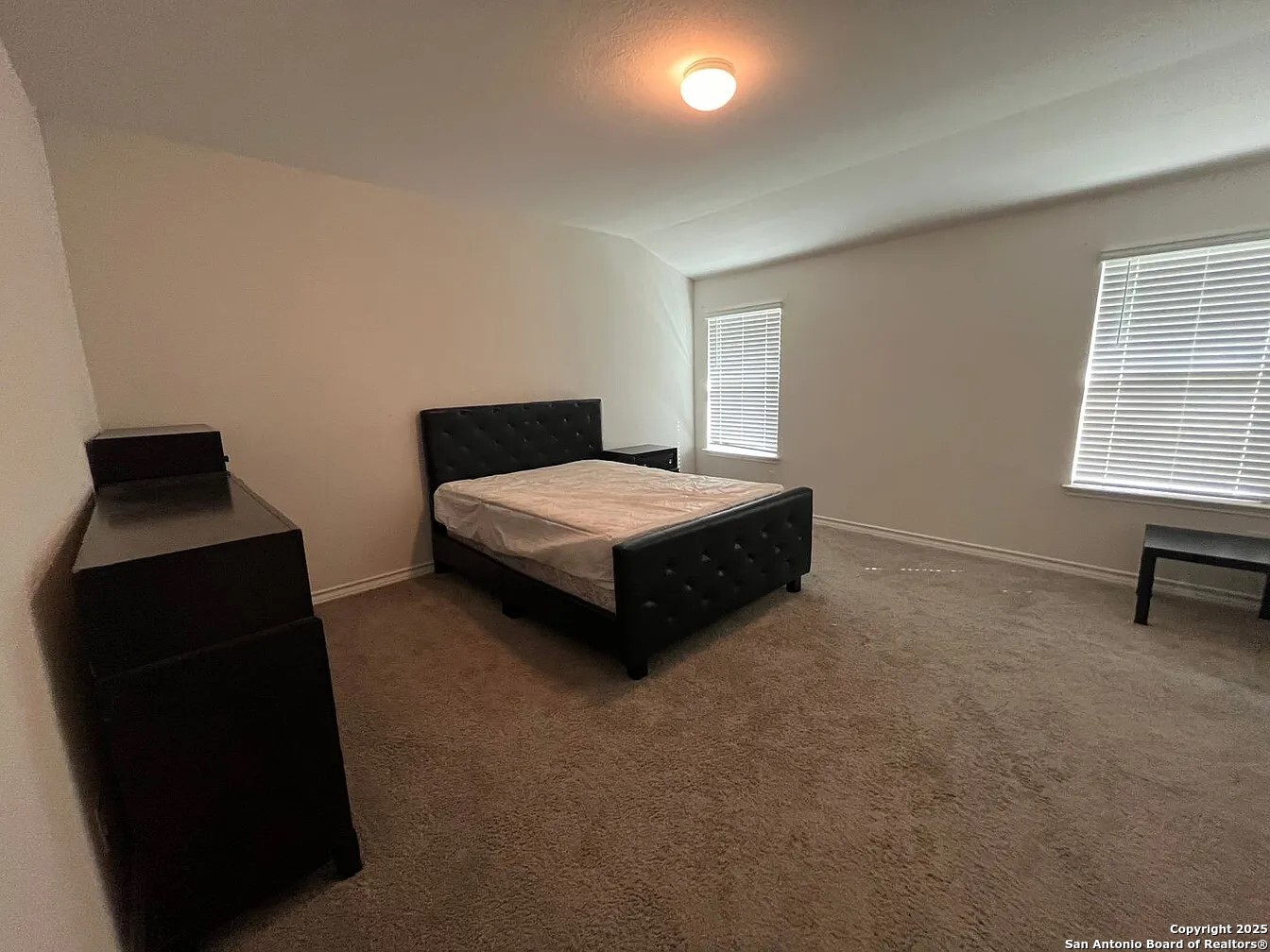 7723 Nova Star San Antonio TX 78252