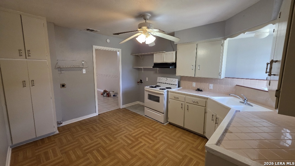 223 Sunnyland Drive San Antonio TX 78228